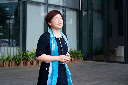 胡總 最新圖.png